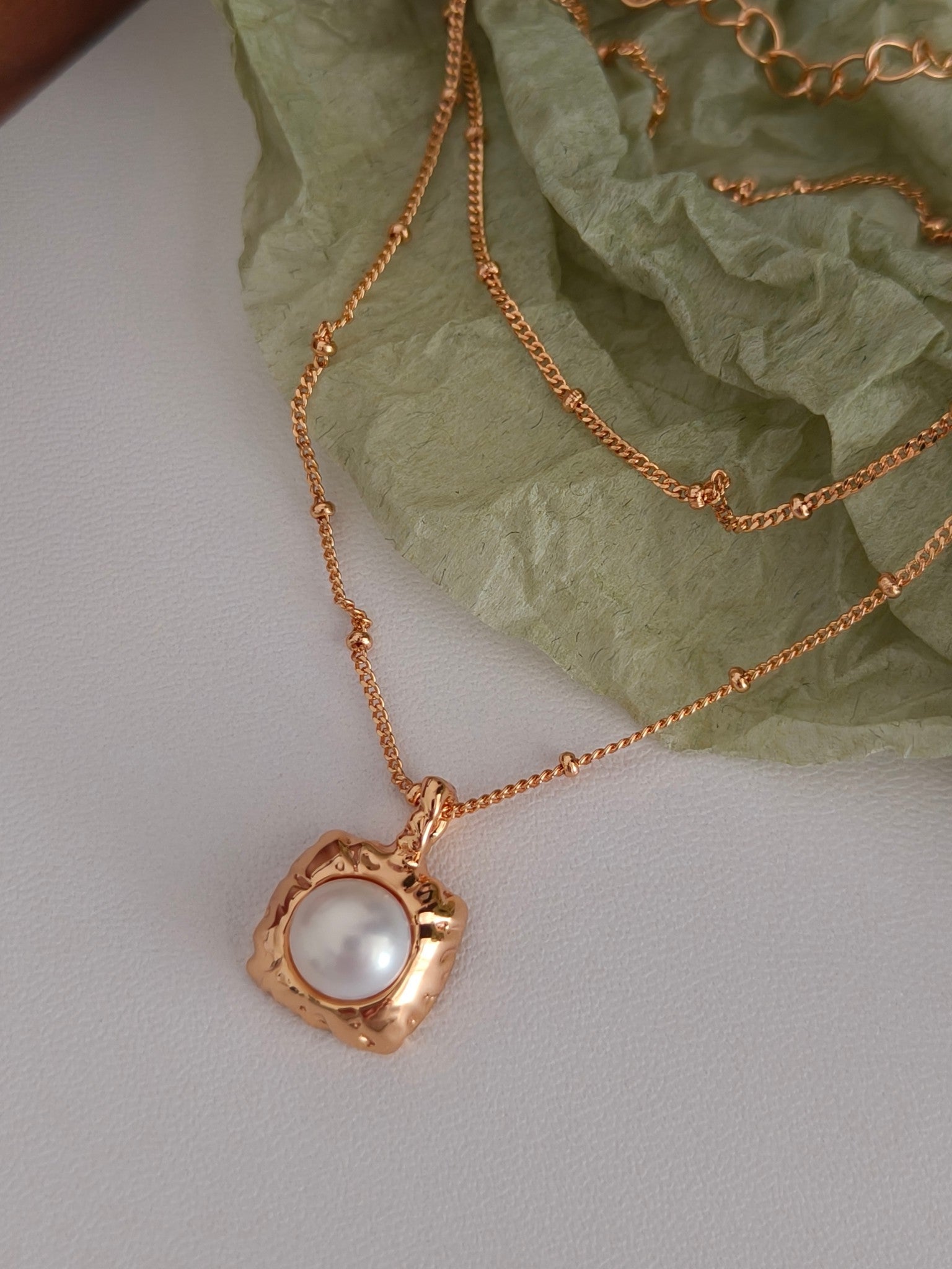 Hand-carved Pendant Adjustable Gold Chain with Freshwater Pearl Necklace